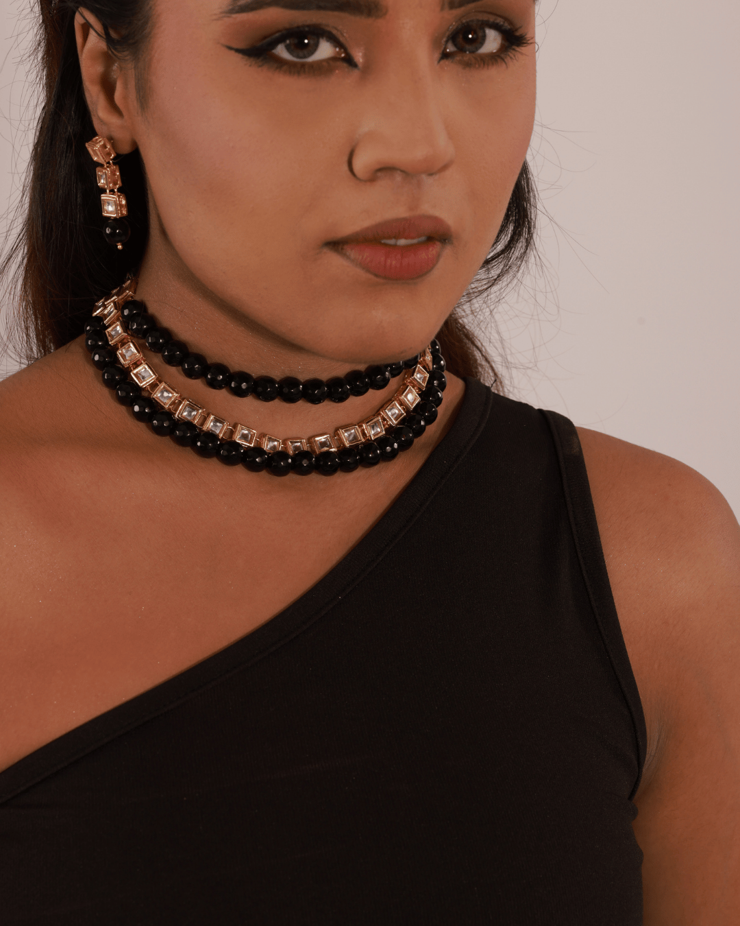 Tara Black Layered Choker Set