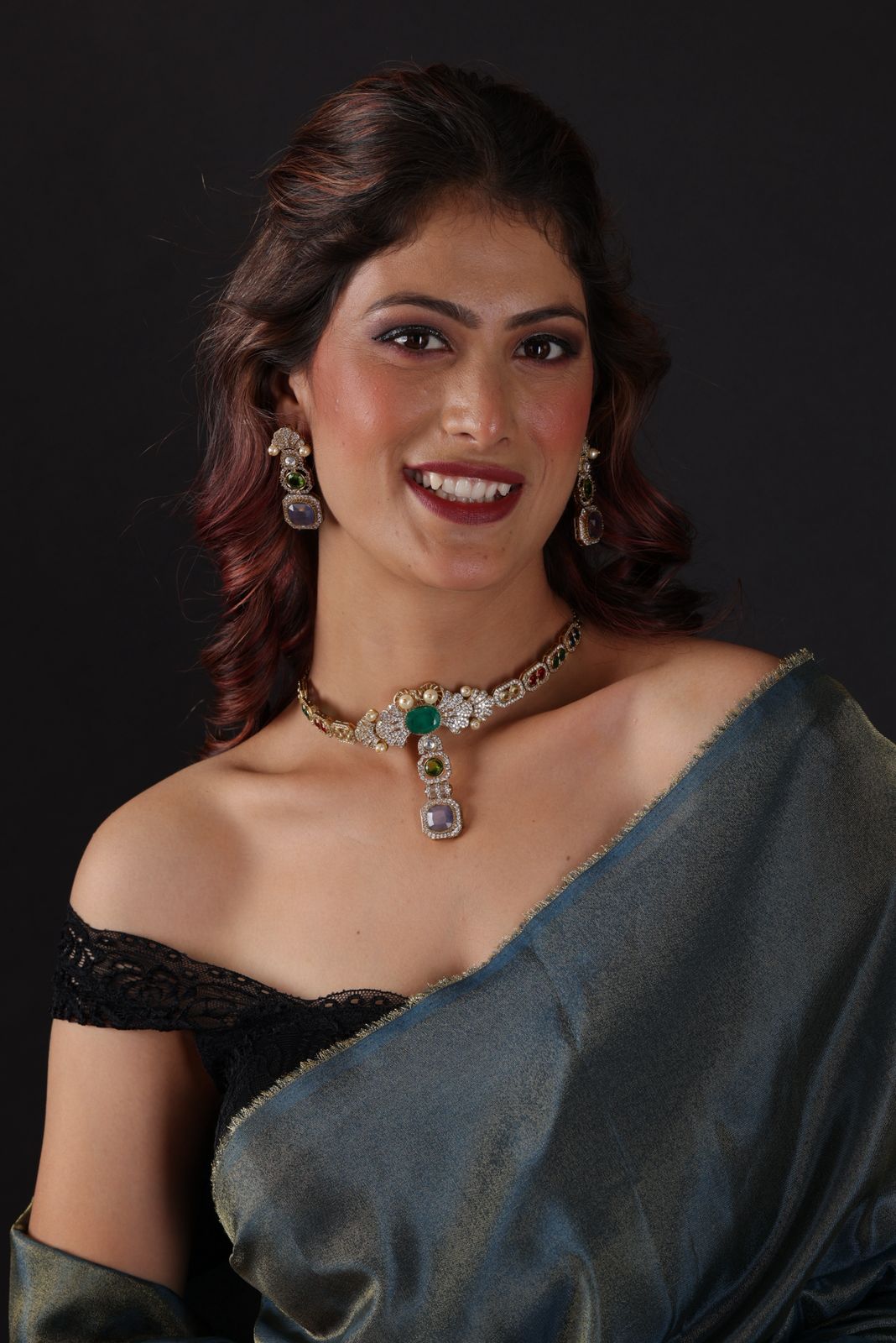 ARVI NECKLACE SET ✨