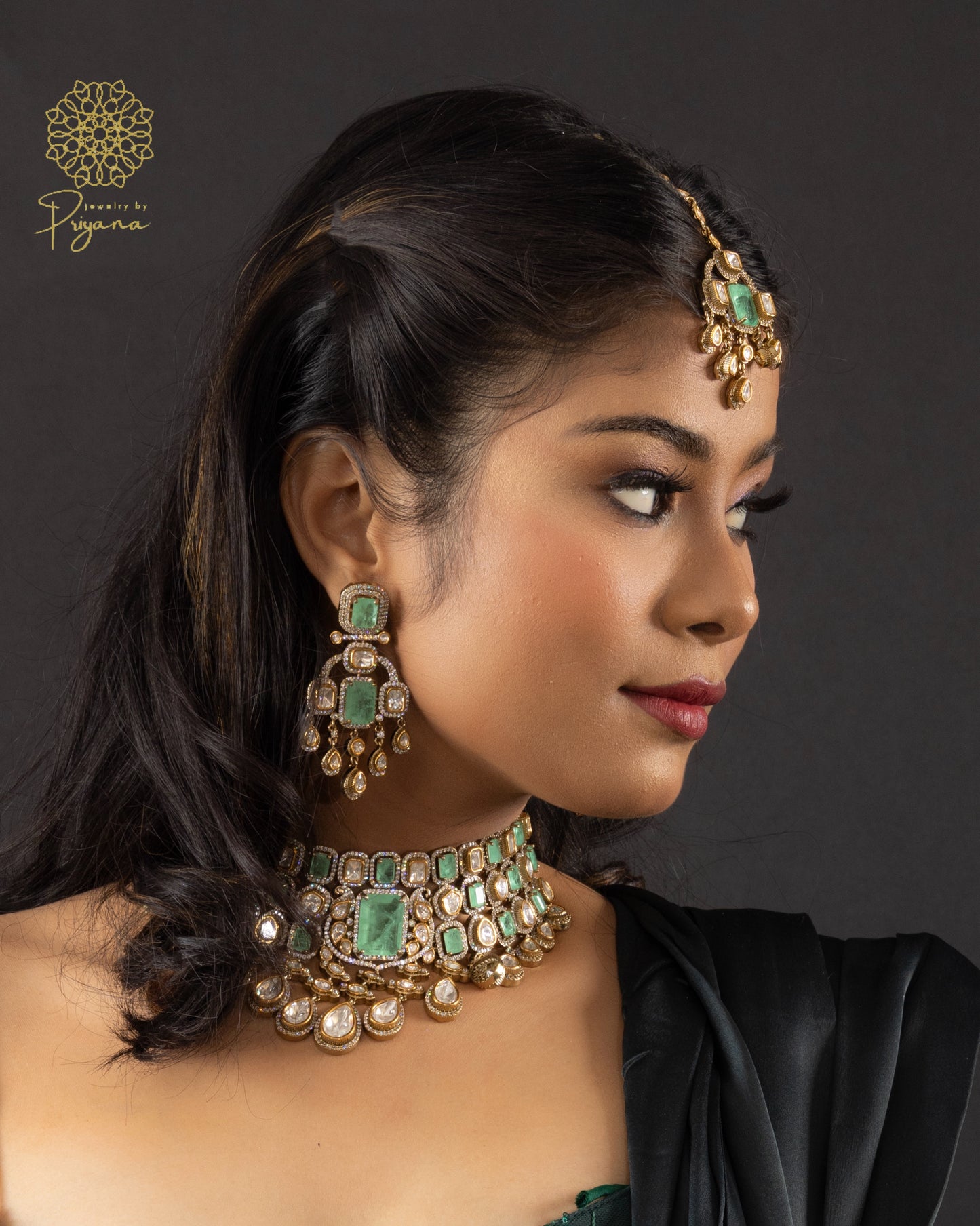 Samaira Necklace Set