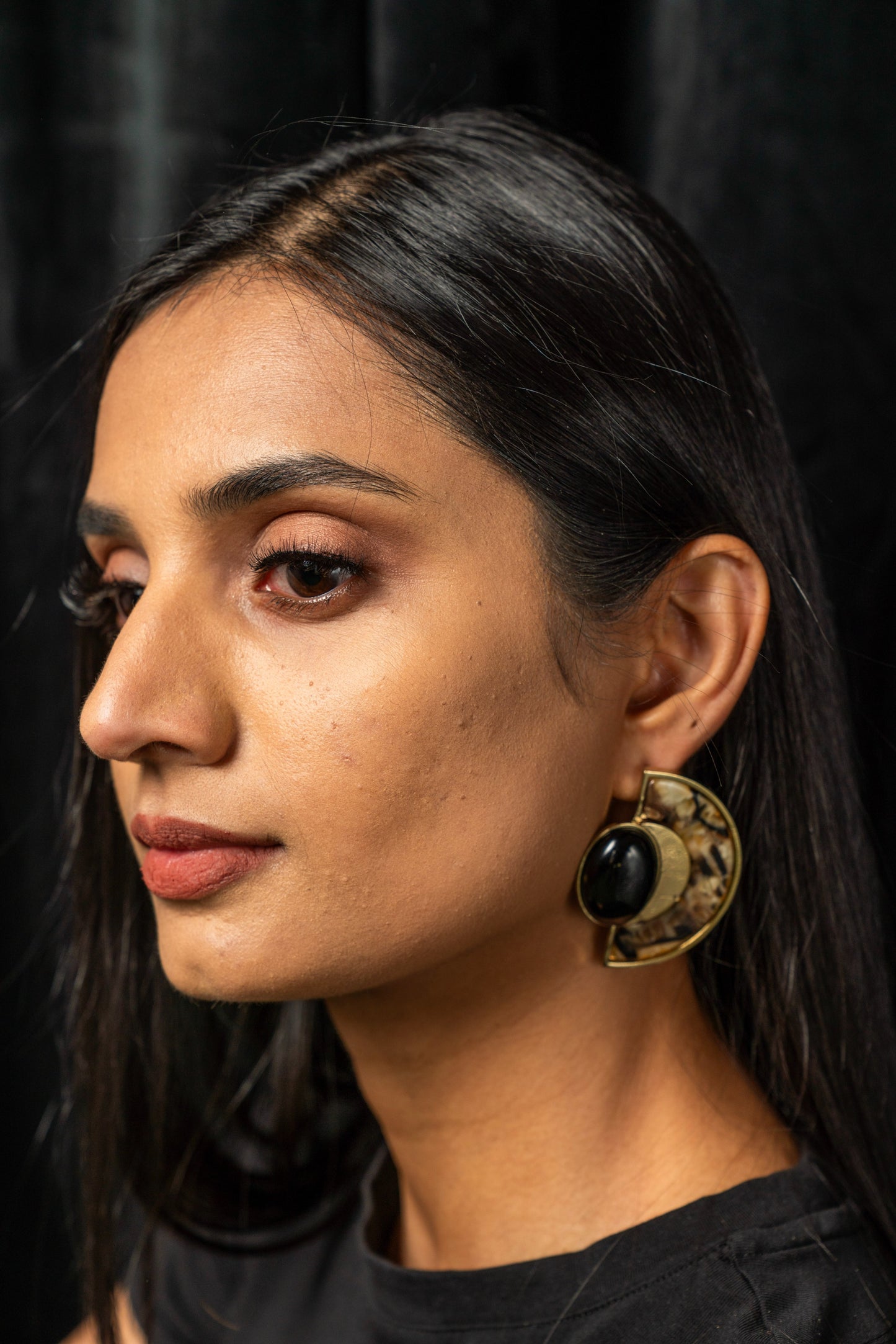 NYLA ABSTRACT STUDS