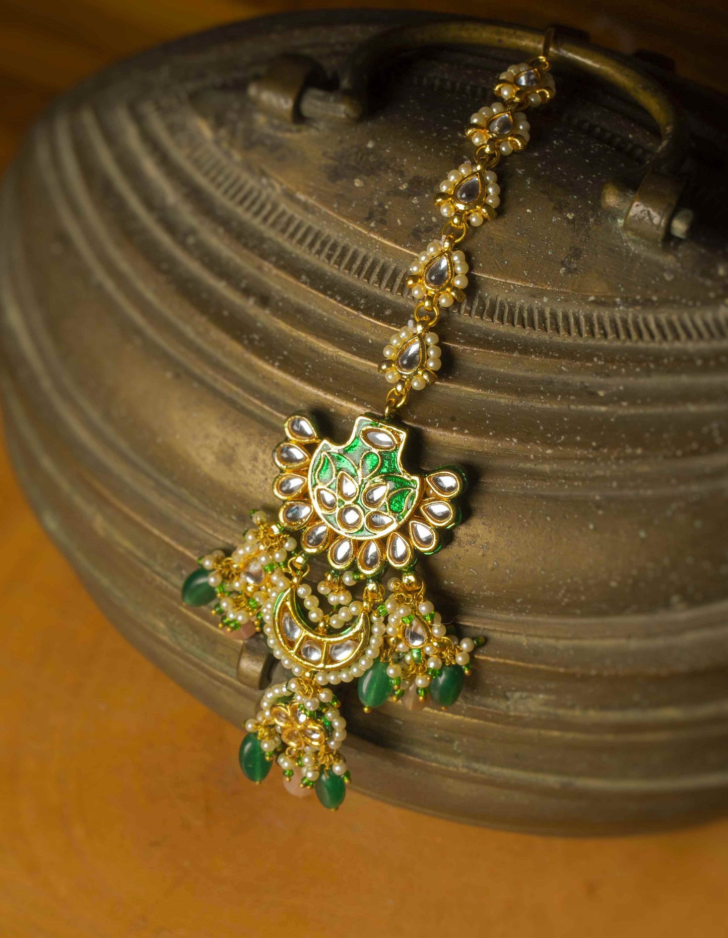 EMERALD ROYALTY - MAANG TIKKA