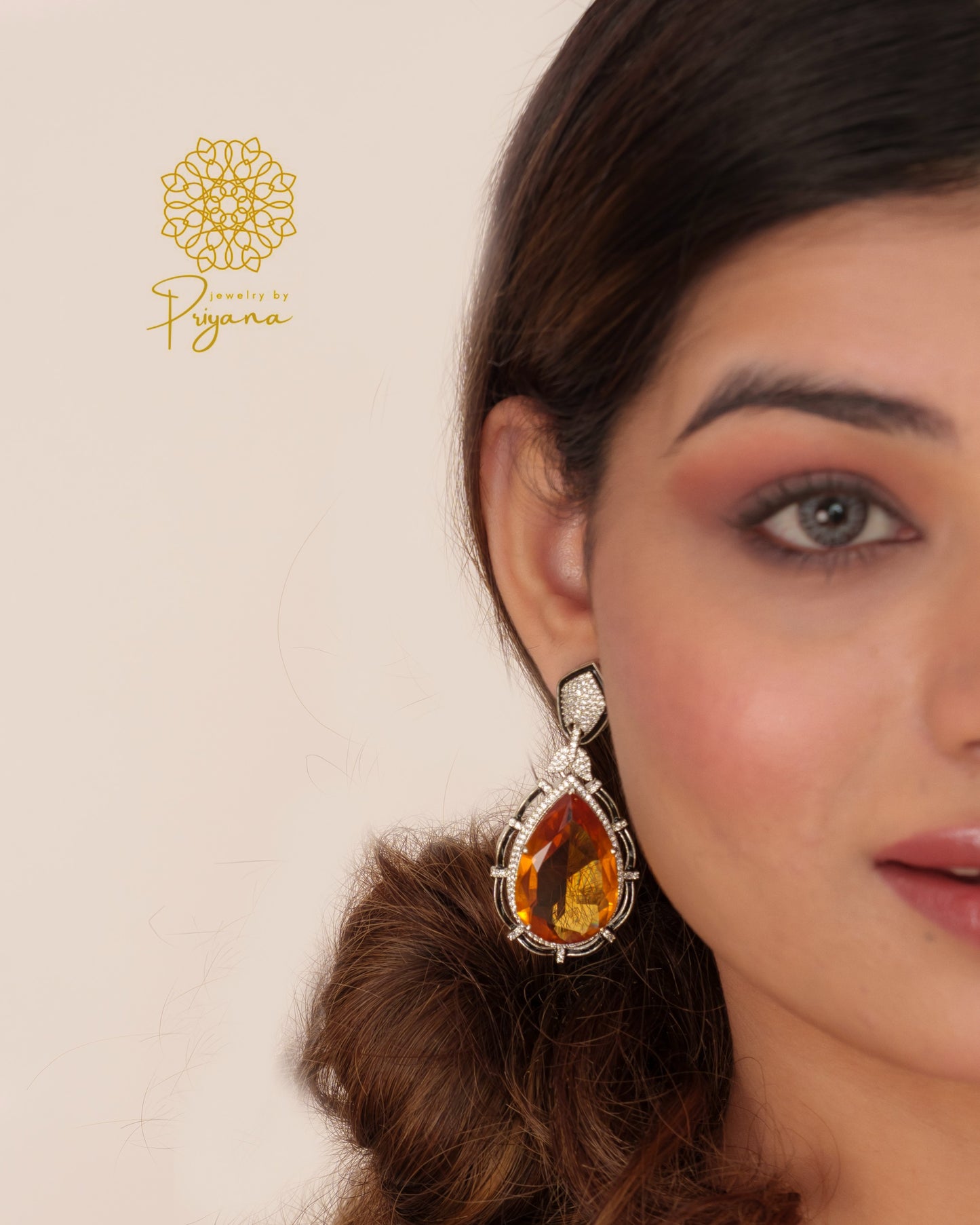 AMBER RADIANCE EARRINGS