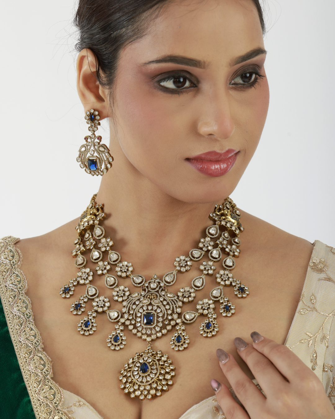 Neelam Necklace Set