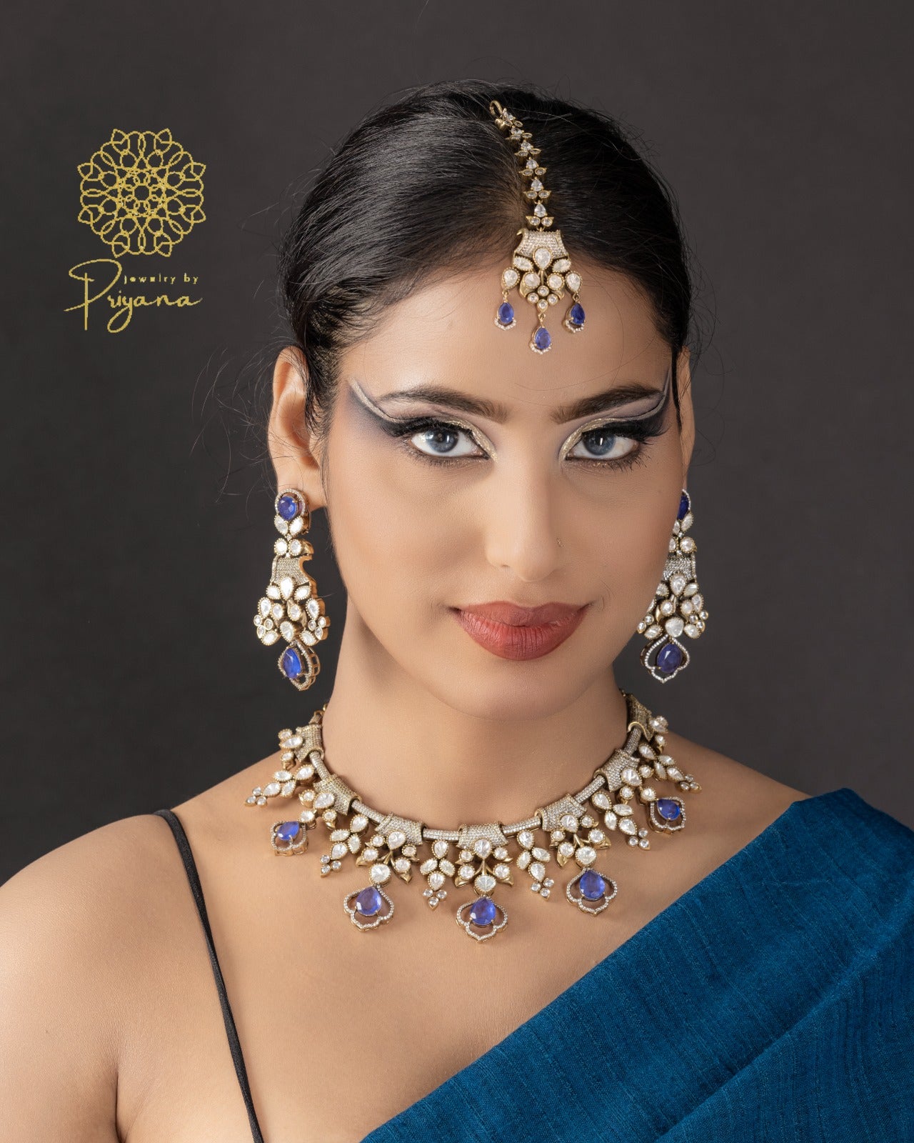 Mehreen Necklace Set
