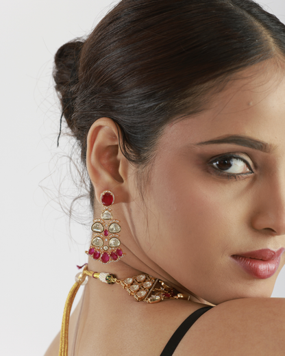 Sunaina Necklace Set