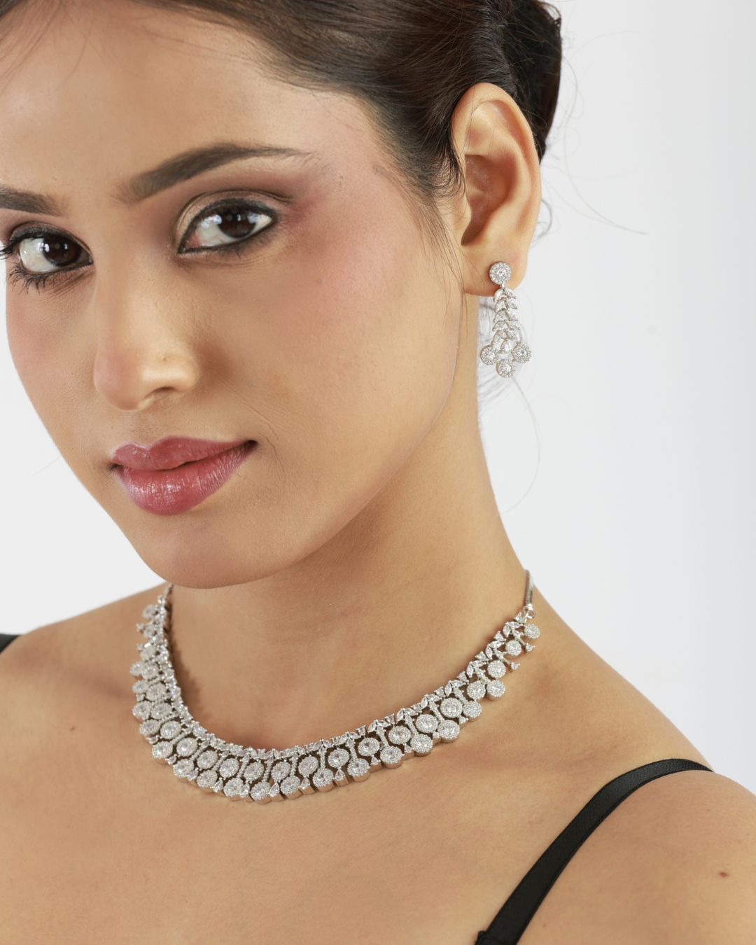 Chand Diamond-Inspired Necklace Set
