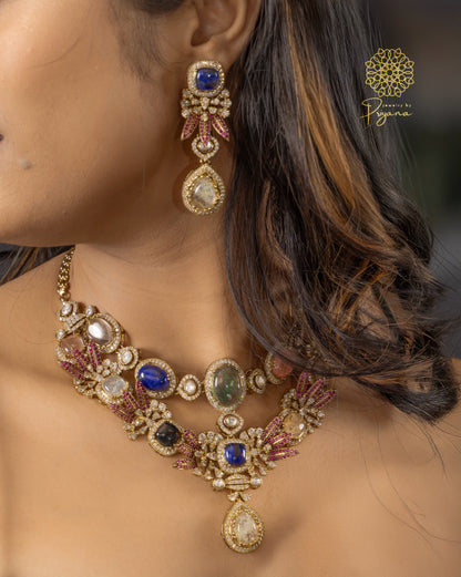 Vanya Necklace Set