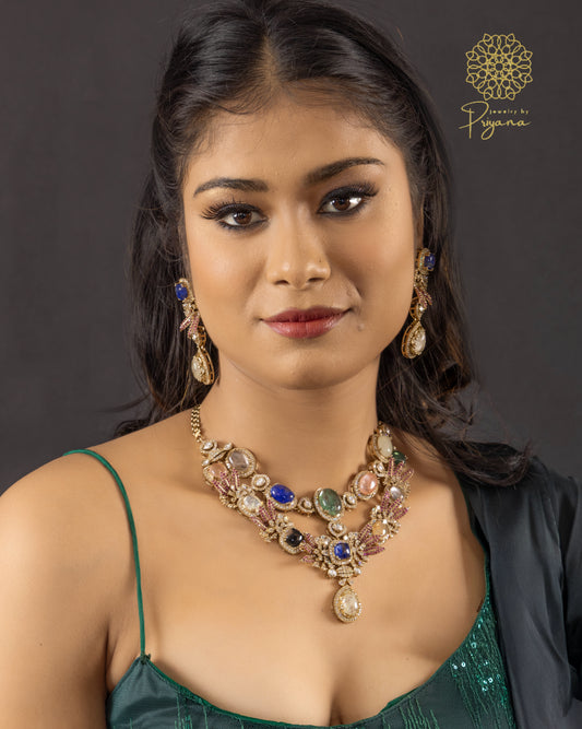 Vanya Necklace Set