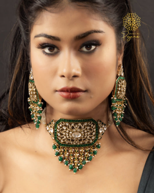 Aarohi – Victorian Necklace Set