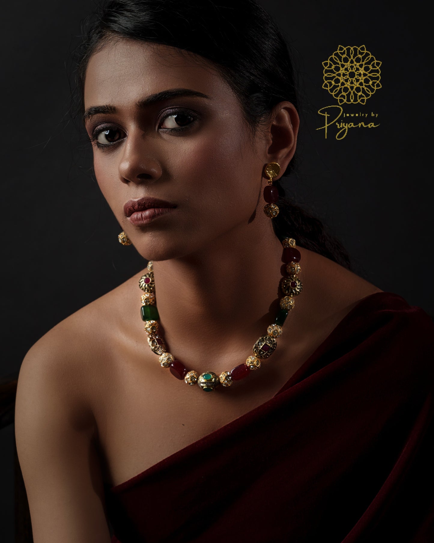 REGAL ENIGMA NECKLACE