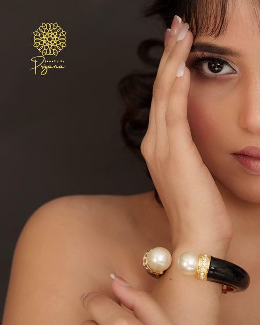 NOOR-E-ZAHRA PEARL KADA