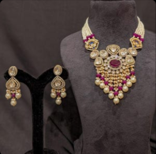 Indian Jewelry Pearl Necklace