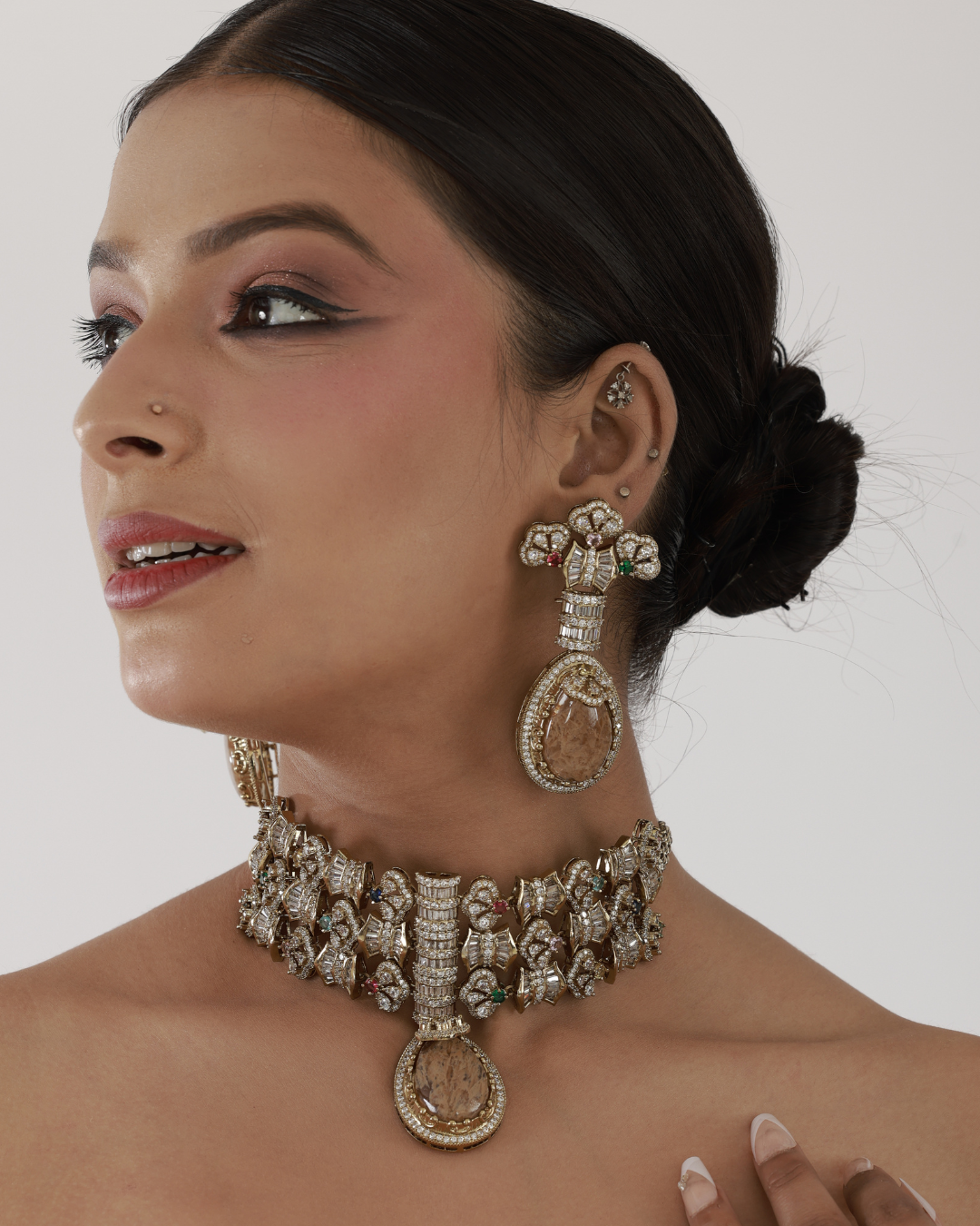 Mahira Necklace Set
