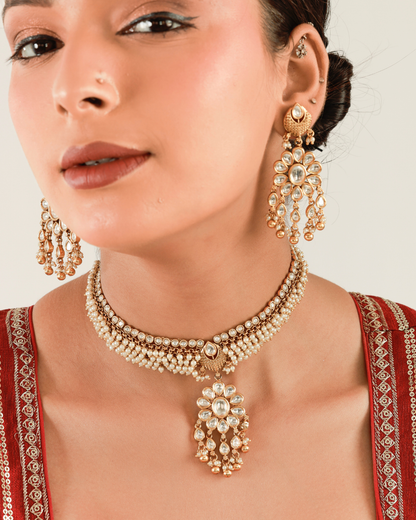 Ruhaani Pearl Choker Set