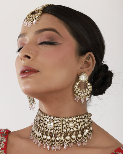 Pari Choker Set