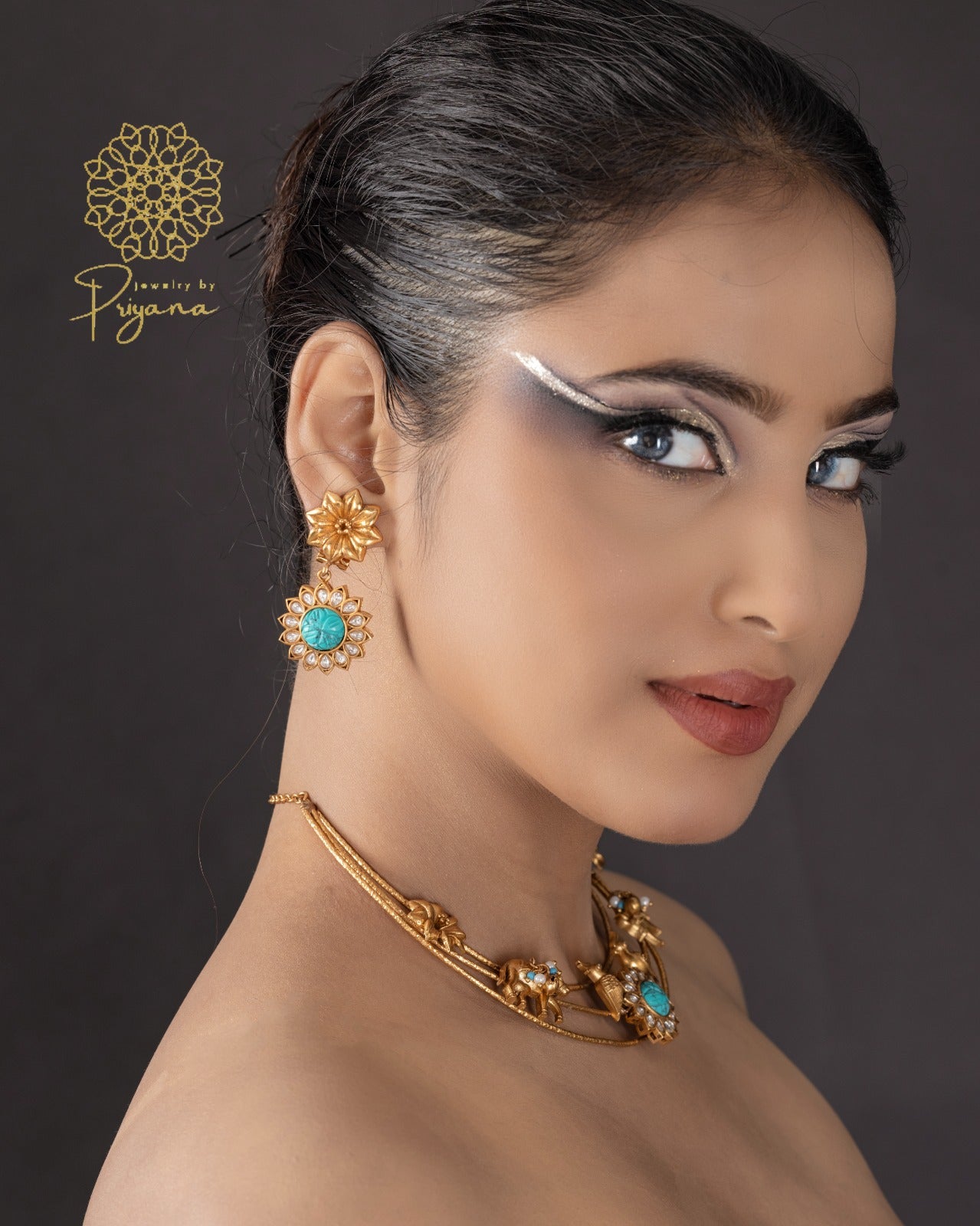 Sandhya Hasli Set