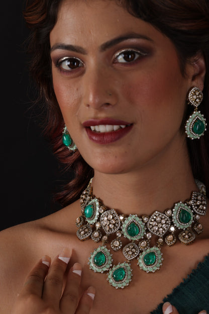 SINDU NECKLACE SET