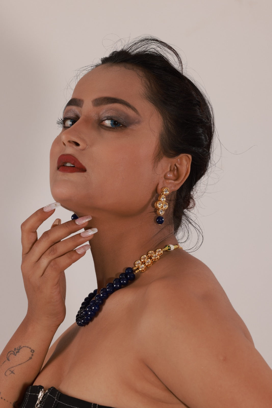 Meera Kundan Choker Set