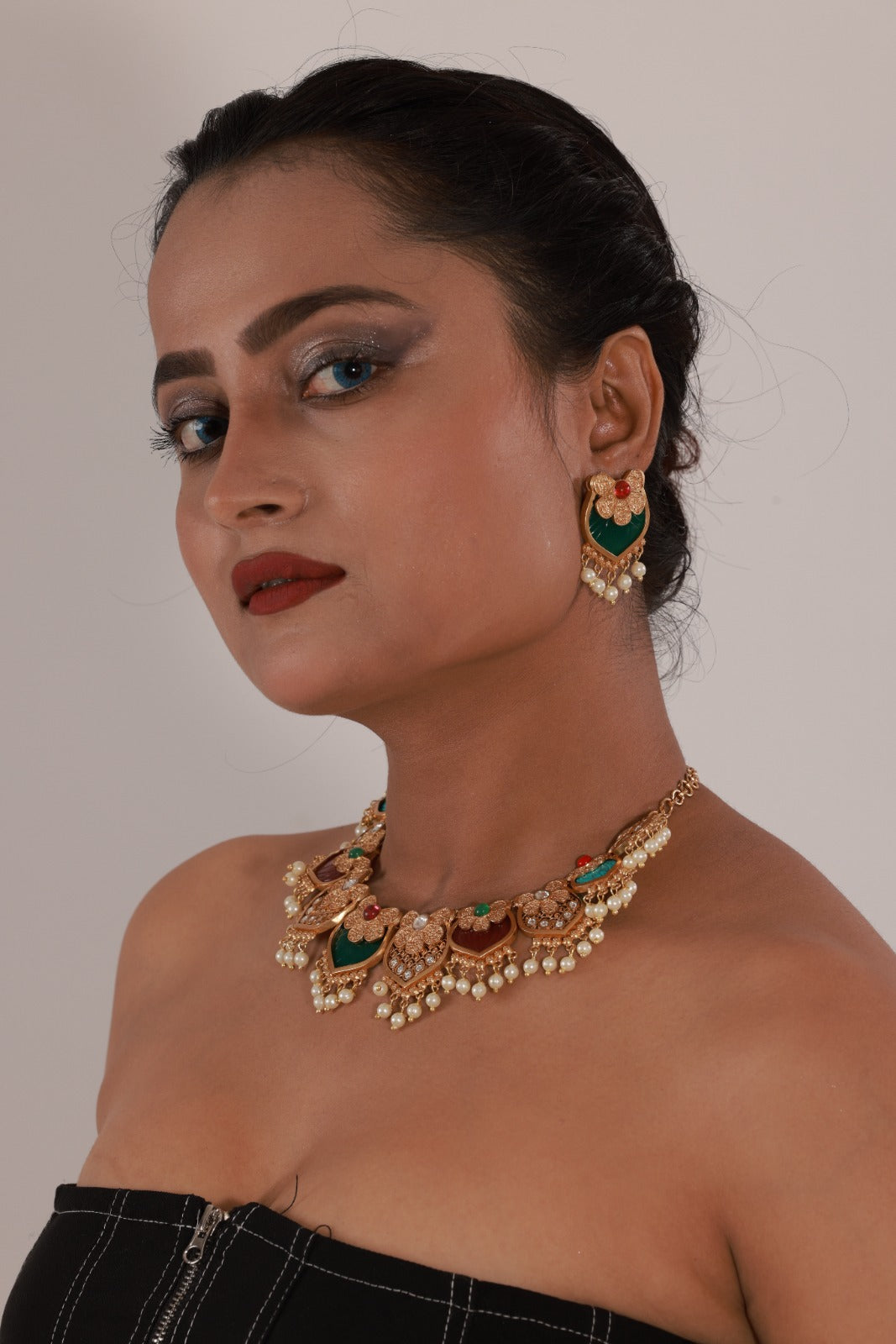 Chandrika Kundan Choker Set