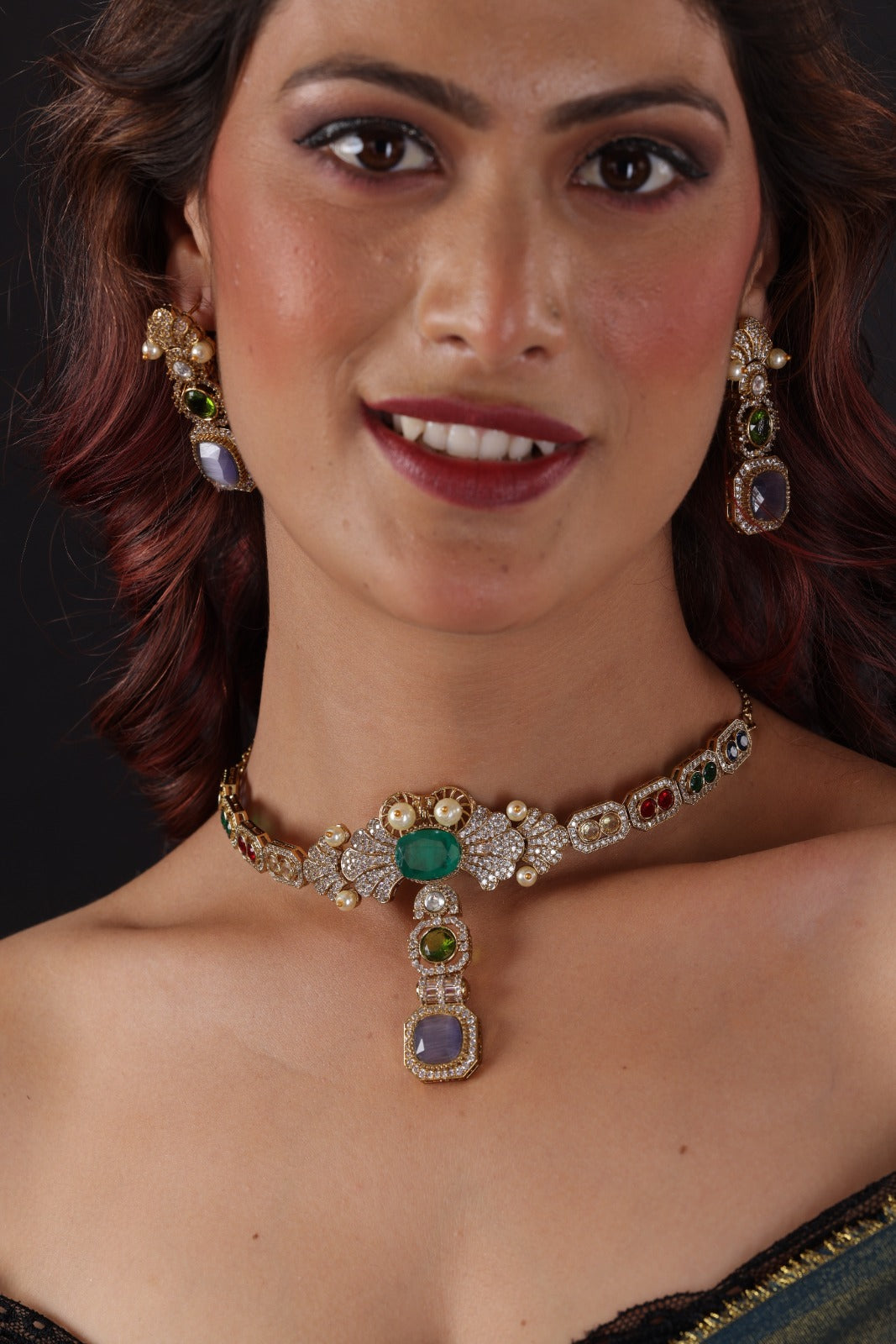 ARVI NECKLACE SET ✨