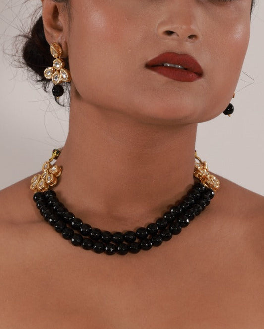 Kavya Kundan Choker Set